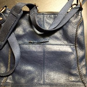 The Sak leather crossbody bag in navy